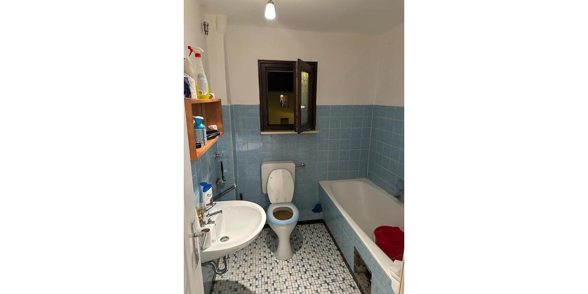 Dachgeschoßwohnung Hanau - 2 Zimmer, 42 m&sup2;, 185.000&euro; | Angebot:24877188
