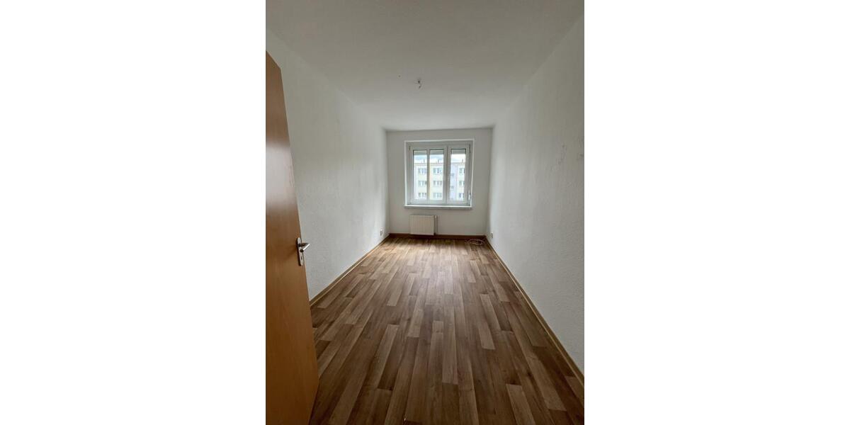 Etagenwohnung Prenzlau - 3 Zimmer, 67 m&sup2;, 459&euro; | Angebot:26443931