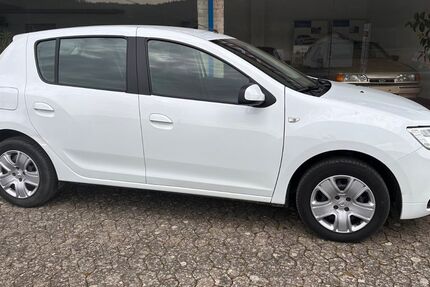 Dacia Sandero 119.510 km 5.990 &euro; Arnstein-Heugrumbach 97450