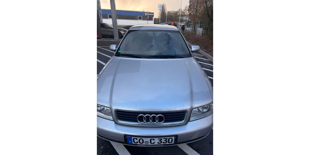 Audi A4 205.000 km 600 &euro; Rödental 96472