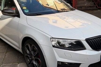 Skoda Octavia 154.000 km 14.500 &euro; Büdingen 63654