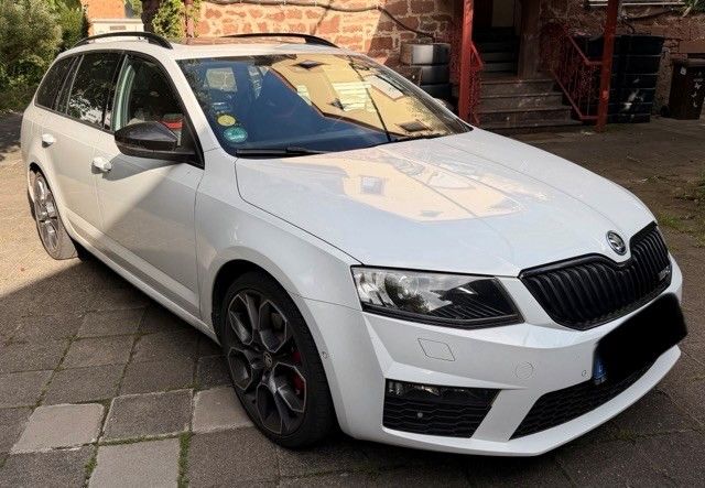 Skoda Octavia 154.000 km 14.800 &euro; Büdingen 63654