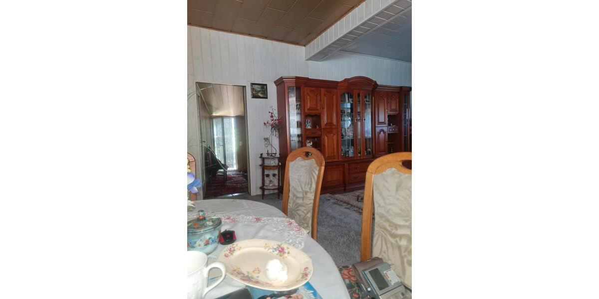 Einfamilienhaus Dommitzsch - 8 Zimmer, 100 m&sup2;, 80.000&euro; | Angebot:27128125