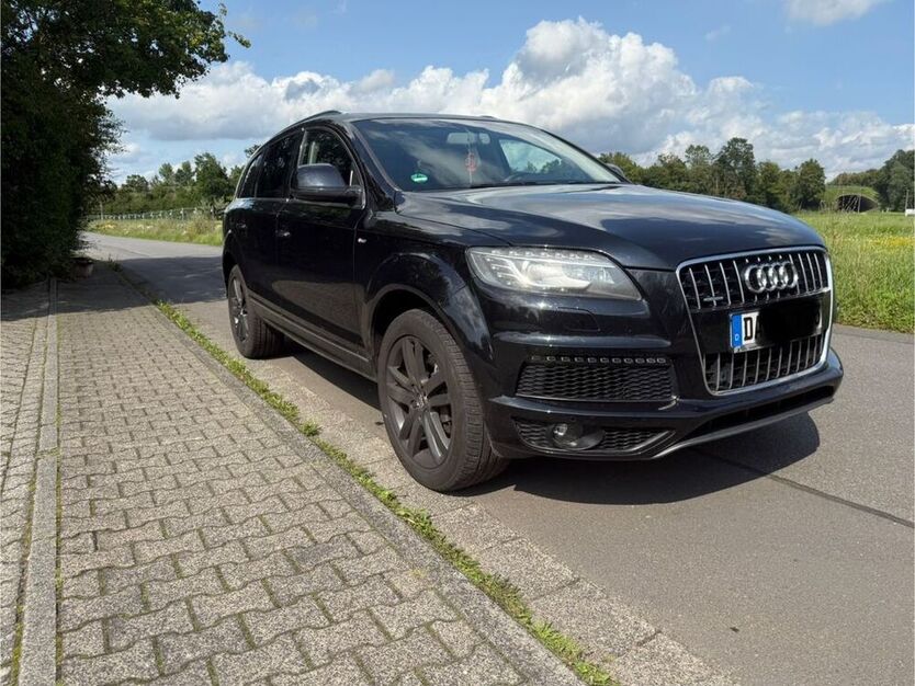 Q7