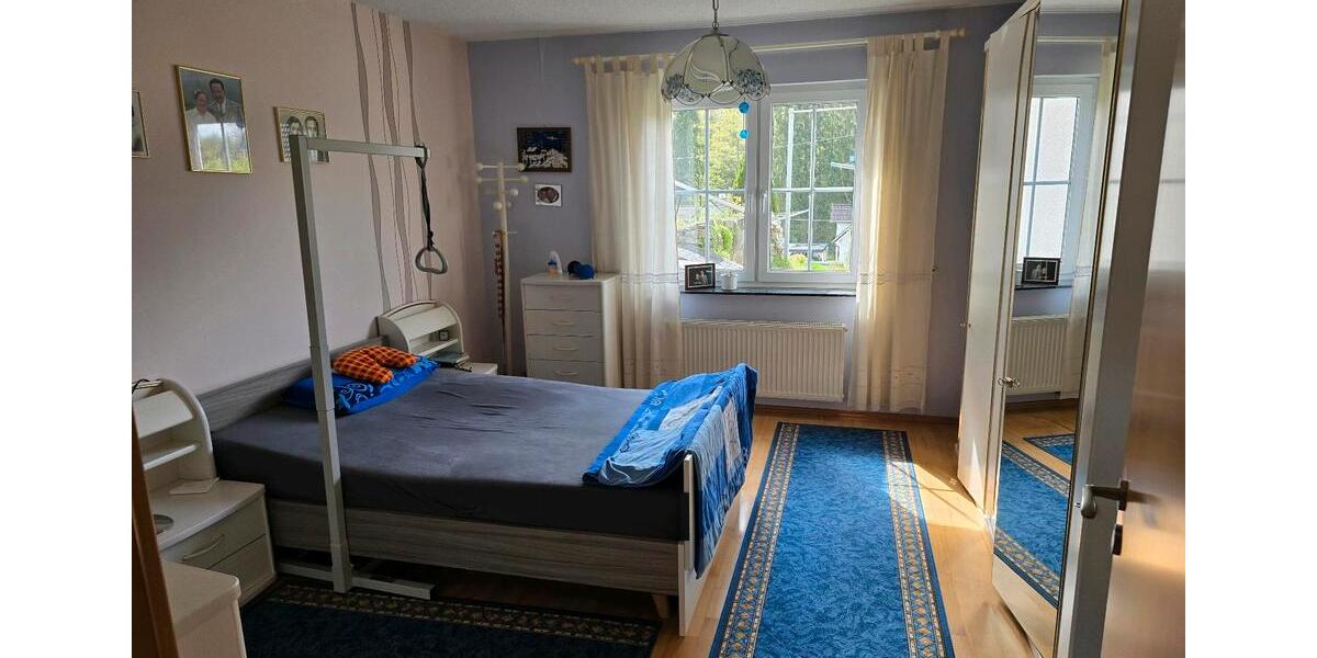 Etagenwohnung Wiehl - 3 Zimmer, 93 m&sup2;, 950&euro; | Angebot:26305489