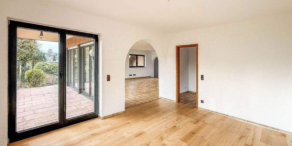 Einfamilienhaus Rösrath Kleineichen - 7 Zimmer, 167 m&sup2;, 845.000&euro; | Angebot:25142827