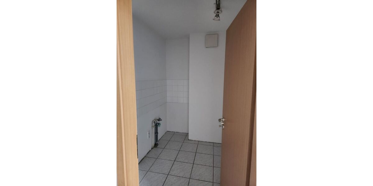 Attraktives Anlageobjekt! 3 vermietete Wohnungen mit TG-Stellplatz im Paket! - Etagenwohnung Chemnitz Altchemnitz | Angebot:26161417