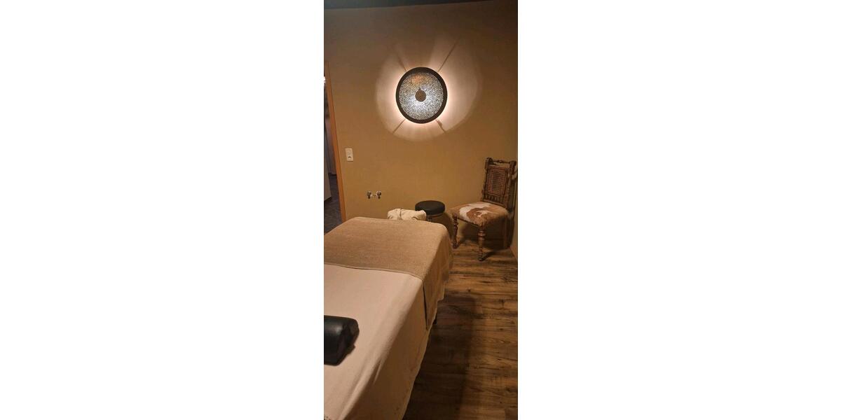 WELLNESS Raum Massage Raum Kleine Ladeneinheit mit WC in NZ zimmer