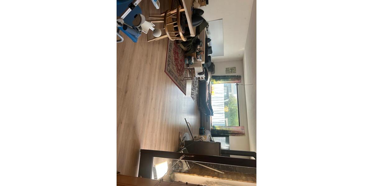 Bungalow Traunreut Irsing - 4 Zimmer, 180 m&sup2;, 2.150&euro; | Angebot:26383337