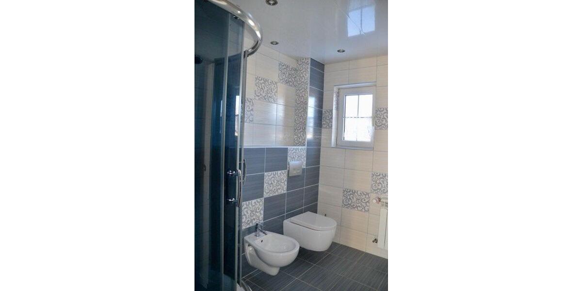 Reihenhaus Lichtenfels - 7 Zimmer, 150 m&sup2;, 267.000&euro; | Angebot:25760201