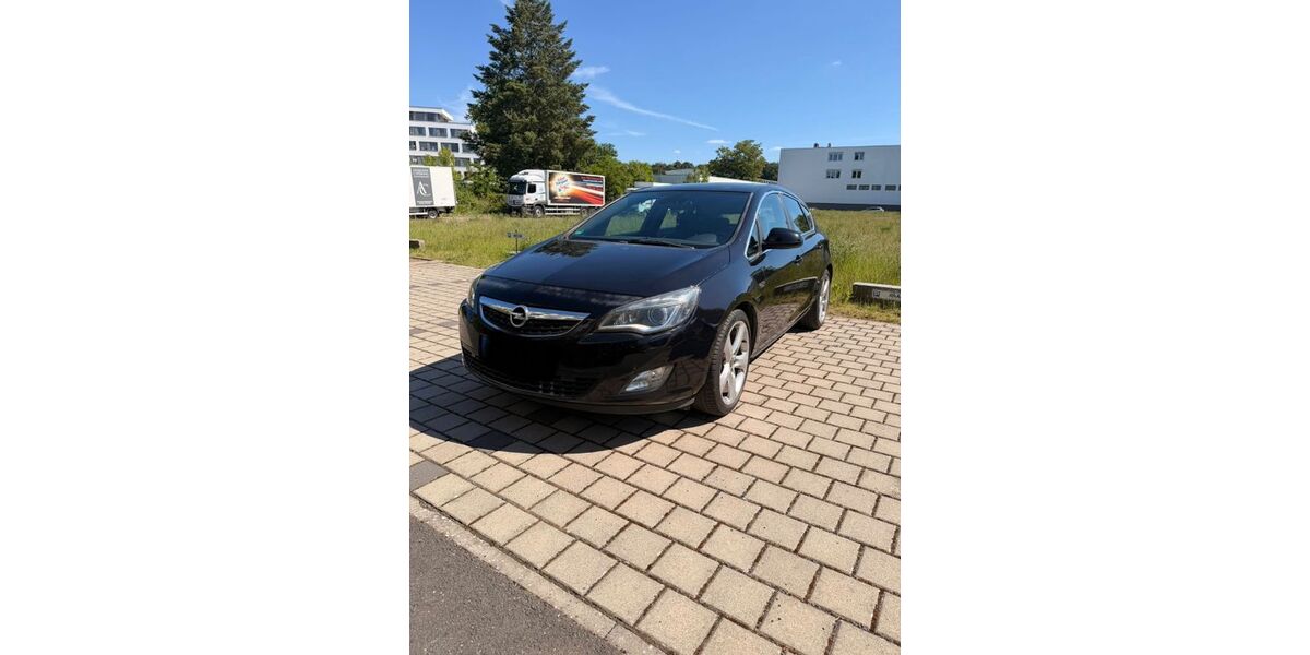Opel Astra 210.000 km 3.999 &euro; Frankfurt am Main 65931