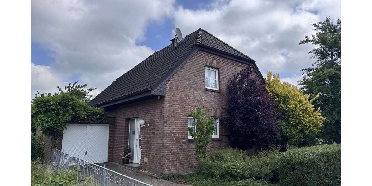 Einfamilienhaus Rees-Rees Rees - 4.5 Zimmer, 117 m&sup2;, 1.300&euro; | Angebot:26443636
