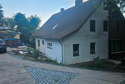 Haus Rammelsbach - 15 Zimmer, 350 m&sup2;, 235.000&euro; | Angebot:27158181