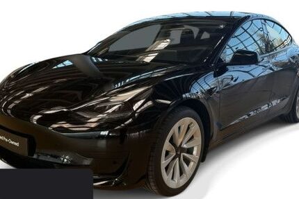 Tesla Model 3 33.533 km 28.700 &euro; Hanau 63457