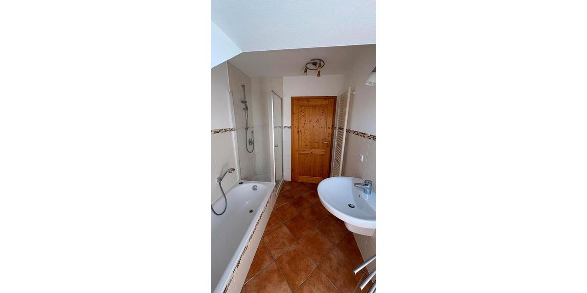 Dachgeschoßwohnung Nördlingen - 3 Zimmer, 90 m&sup2;, 980&euro; | Angebot:26297646