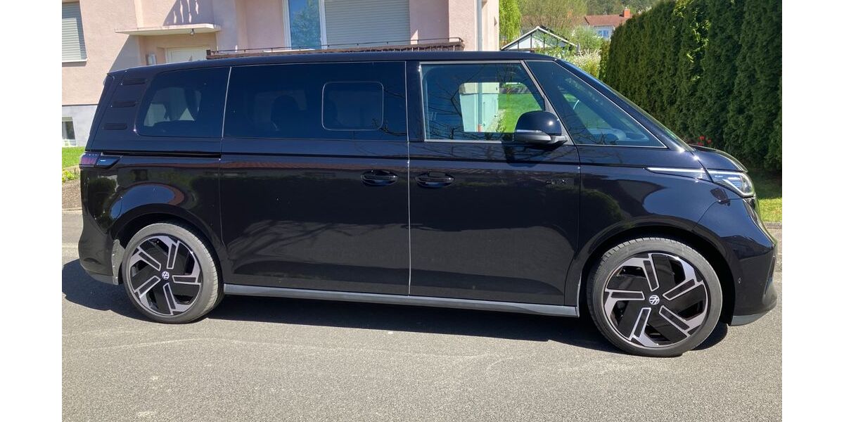 VW ID. Buzz 9.500 km 68.900 &euro; Melsungen 34212