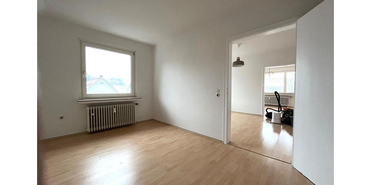 Etagenwohnung Schieder-Schwalenberg Schwalenberg - 4 Zimmer, 83 m&sup2;, 350&euro; | Angebot:26399864