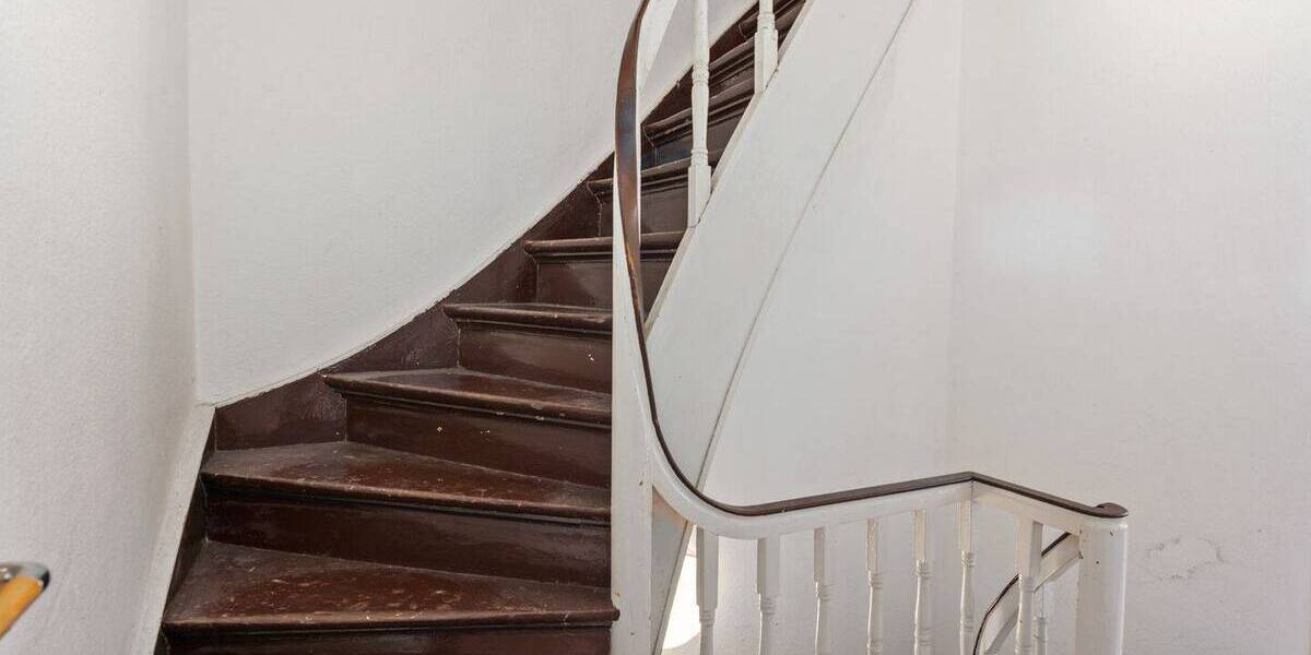 Mehrfamilienhaus, Wohnhaus Bremen Ostertor - 6 Zimmer, 172 m&sup2;, 369.000&euro; | Angebot:26258130