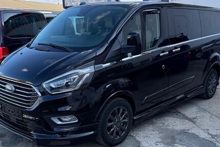Ford Tourneo Custom 89.000 km 34.900 € Rostock 18069
