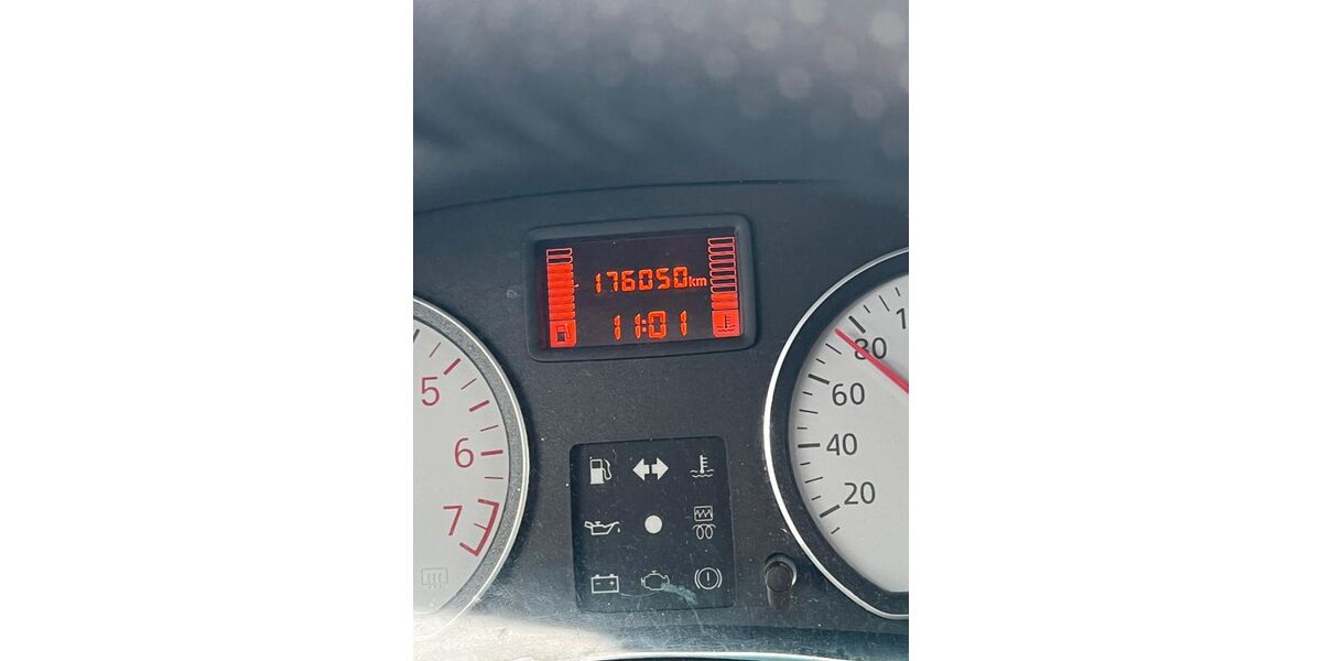 Dacia Logan 176.000 km 1.200 &euro; Zwiesel 94227