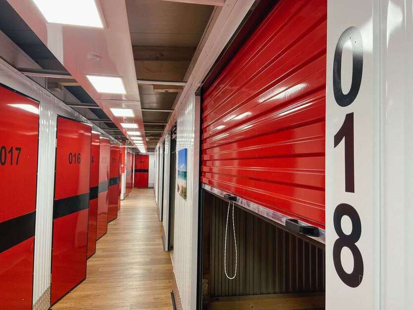 Halle in Oberhausen 130 € 13 m²