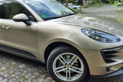 Porsche Macan 104.143 km 35.300 &euro; Köln 50939