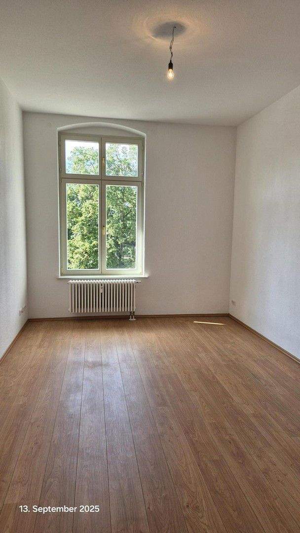 Provisionsfreie 4-Zimmer 130 qm Altbau Wohnung in Potsdam Süd 4 zimmer