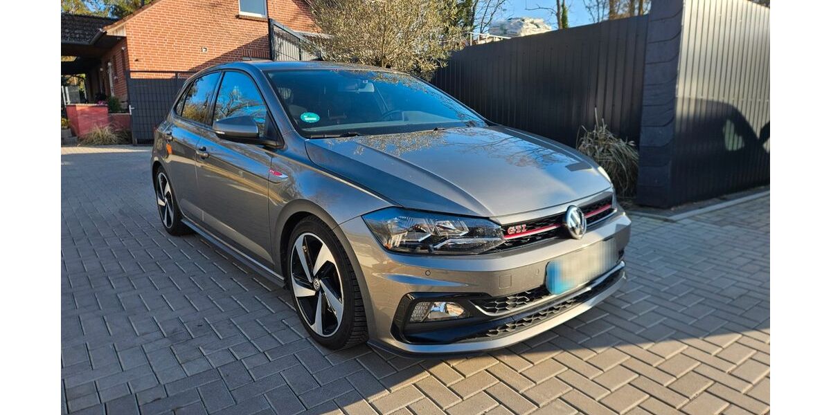 VW Polo 32.500 km 19.200 &euro; Klötze 38486