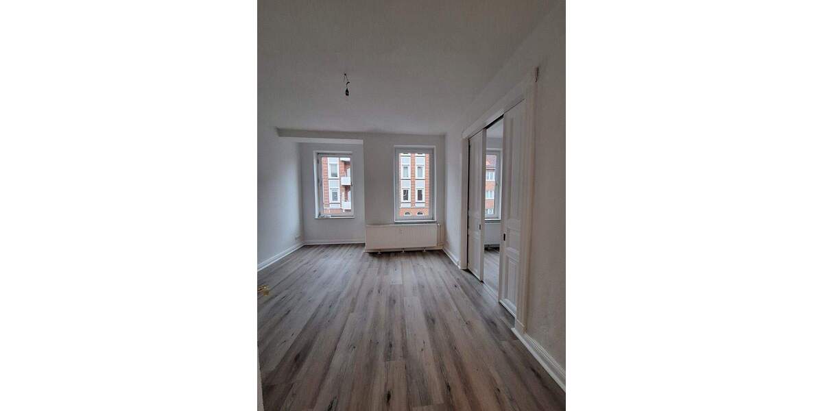 Etagenwohnung Kiel Schreventeich - 3 Zimmer, 72 m&sup2;, 700&euro; | Angebot:25370833
