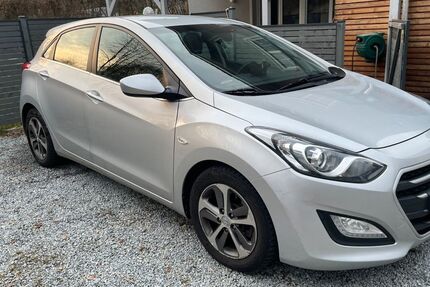 Hyundai i30 89.000 km 9.700 &euro; Passau 94034