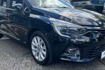 Renault Clio 55.001 km 14.989 € Paderborn 33100