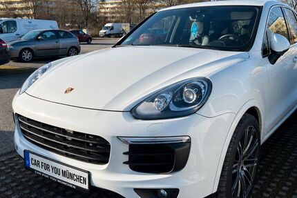 Porsche Cayenne 312.400 km 19.900 &euro; München 80995