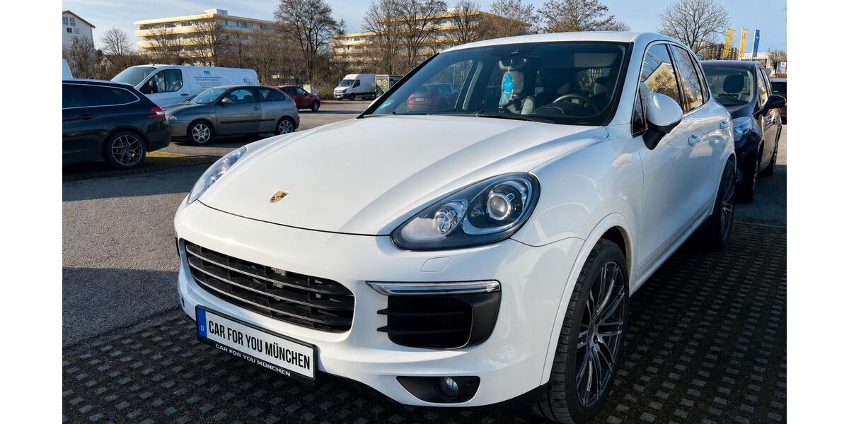 Porsche Cayenne 312.400 km 19.900 &euro; München 80995