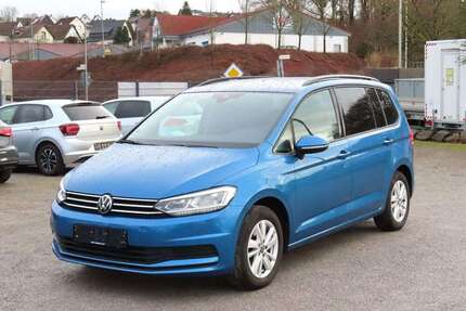 VW Touran 86.500 km 24.950 &euro; Solms-Oberbiel 35606