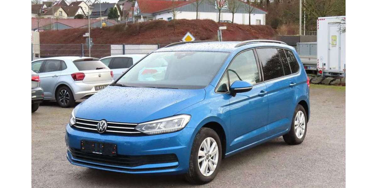VW Touran 86.500 km 24.950 &euro; Solms-Oberbiel 35606