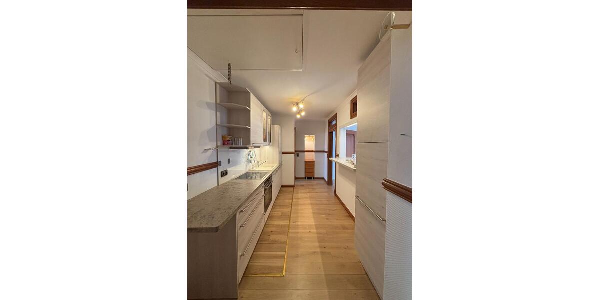 Dachgeschoßwohnung Ludwigsfelde - 3 Zimmer, 70 m&sup2;, 900&euro; | Angebot:25641650