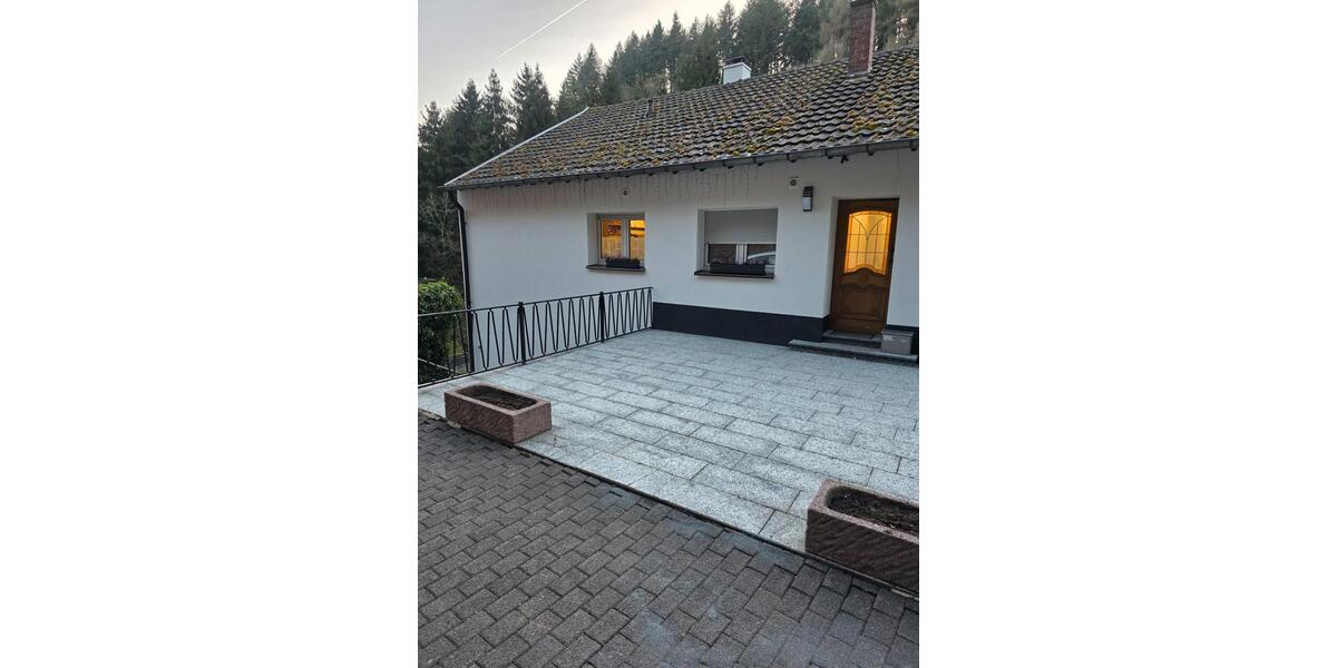 Etagenwohnung Speicher - 2 Zimmer, 90 m&sup2;, 650&euro; | Angebot:25406752