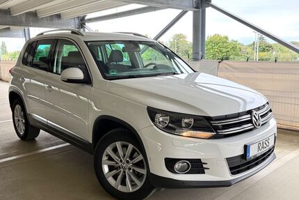 VW Tiguan 99.561 km 12.890 € Ginsheim Gustavsburg 65462