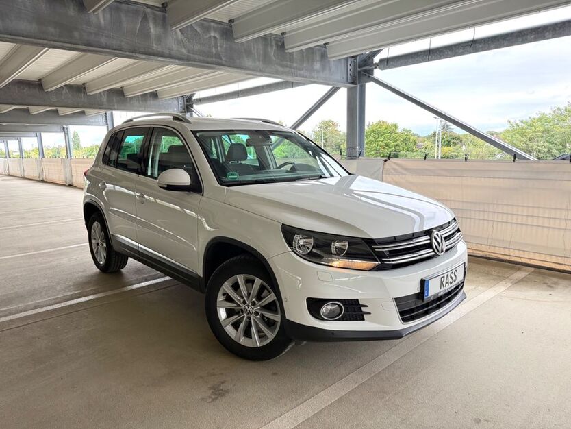 VW Tiguan 99.561 km 12.890 € Ginsheim Gustavsburg 65462