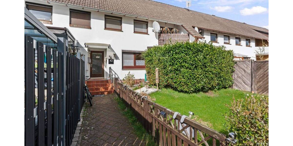 Reihenmittelhaus Zeven - 4 Zimmer, 99 m&sup2;, 199.000&euro; | Angebot:25676250
