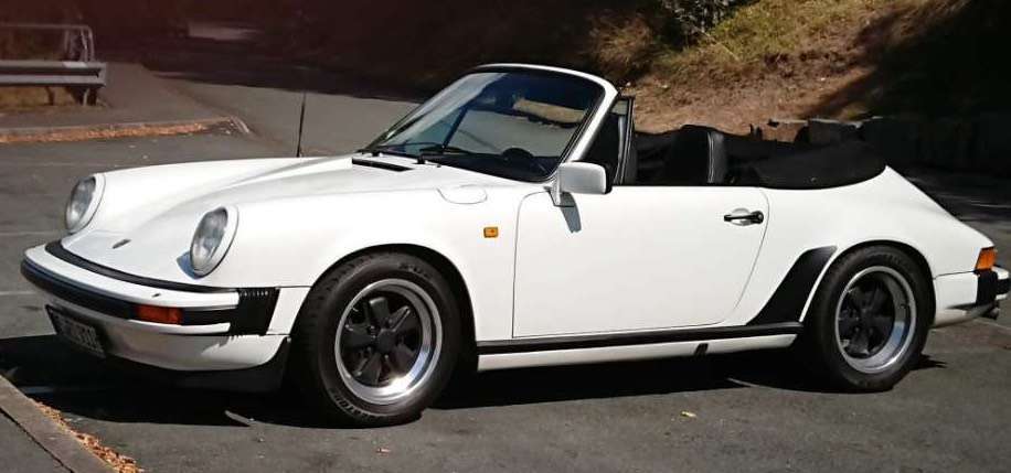 911