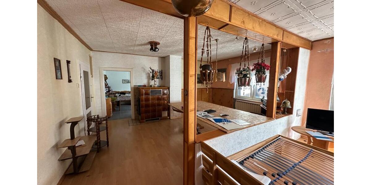 Einfamilienhaus Sonneberg - 7 Zimmer, 150 m&sup2;, 129.000&euro; | Angebot:26039759