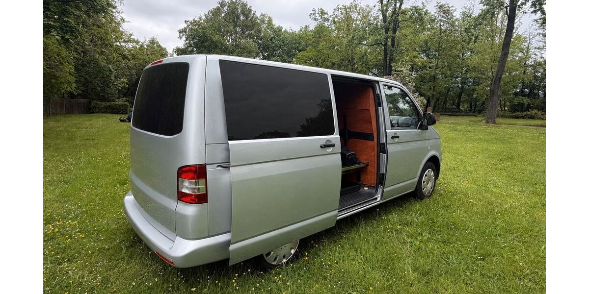 VW T5 Transporter 213.558 km 14.999 &euro; Saalfeld / Saale 07318