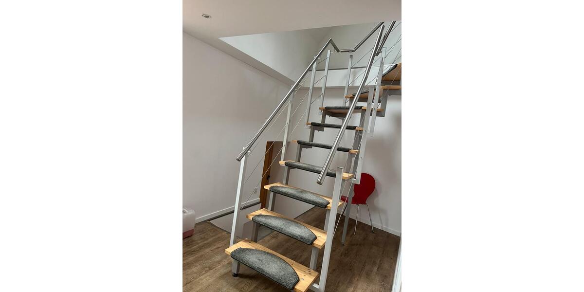 Etagenwohnung Blomberg - 4 Zimmer, 150 m&sup2;, 850&euro; | Angebot:25364972