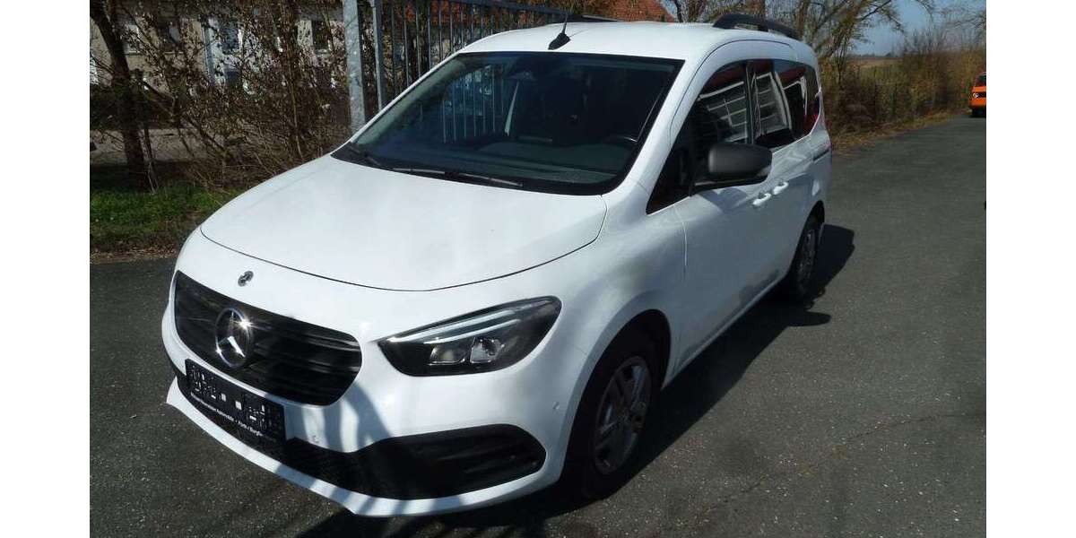 Mercedes-Benz Citan 176.589 km 11.390 &euro; Fürth 90768