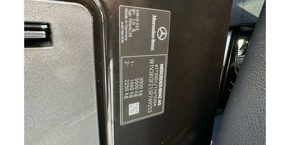 Mercedes-Benz Sprinter 317 CDI RWD PRO L3 Tourer Dachklima 31.426 km 59.381 &euro; Mainz 55122