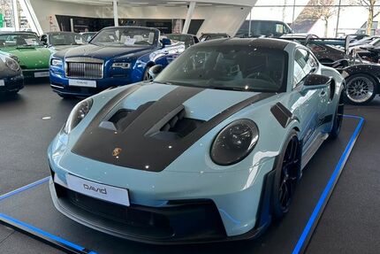 Porsche 992 1.699 km 329.992 &euro; Hamburg 22047