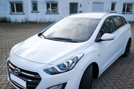Hyundai i30 138.000 km 7.299 &euro; Lichtenfels 96215