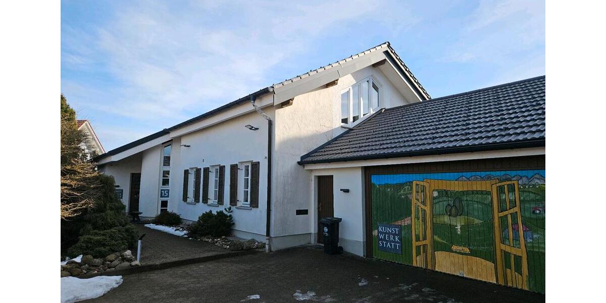 Einfamilienhaus Bad Grönenbach - 7 Zimmer, 200 m&sup2;, 1.800&euro; | Angebot:24512516