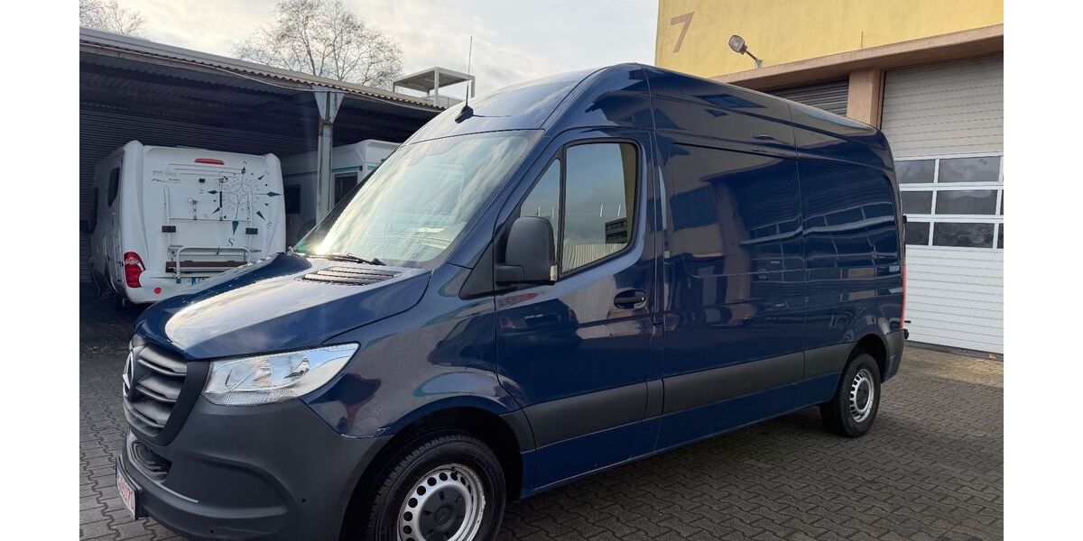 Mercedes-Benz Sprinter 59.500 km 16.990 &euro; Frankfurt am Main 65933